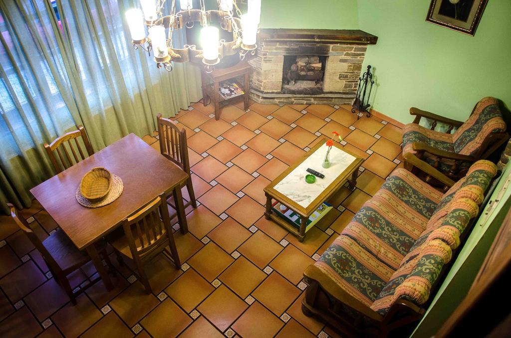 Casas Rurales Taramundi Verde Rum bild